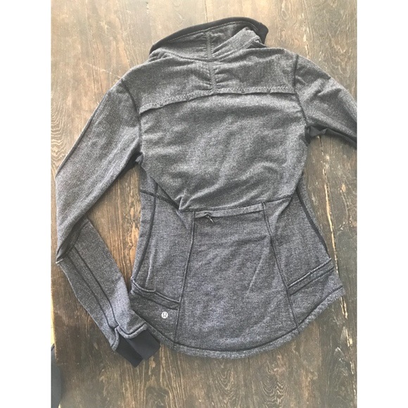 SOLD -Lululemon pull over - Picture 2 of 3